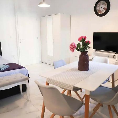 זאדאר Verano Apartment / Next To Kolovare Beach מראה חיצוני תמונה